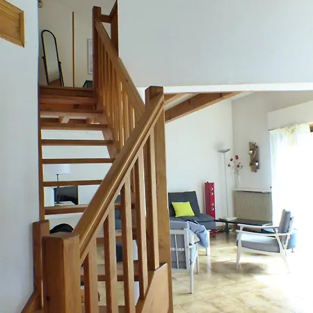 Villa Domaine De La Cigaliere Pour 4 Personnes *