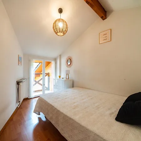 Domaine De La Cigaliere Pour 4 Personnes Villa