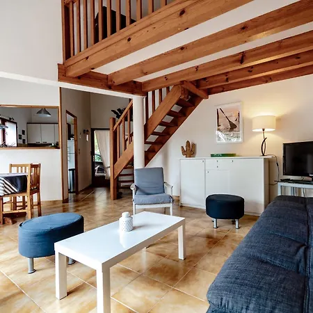 Domaine De La Cigaliere Pour 4 Personnes