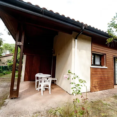 Domaine De La Cigaliere Pour 4 Personnes