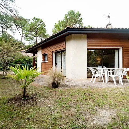 Domaine De La Cigaliere Pour 4 Personnes