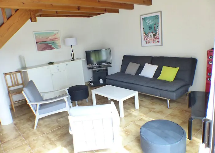 Domaine De La Cigaliere Pour 4 Personnes Villa *
